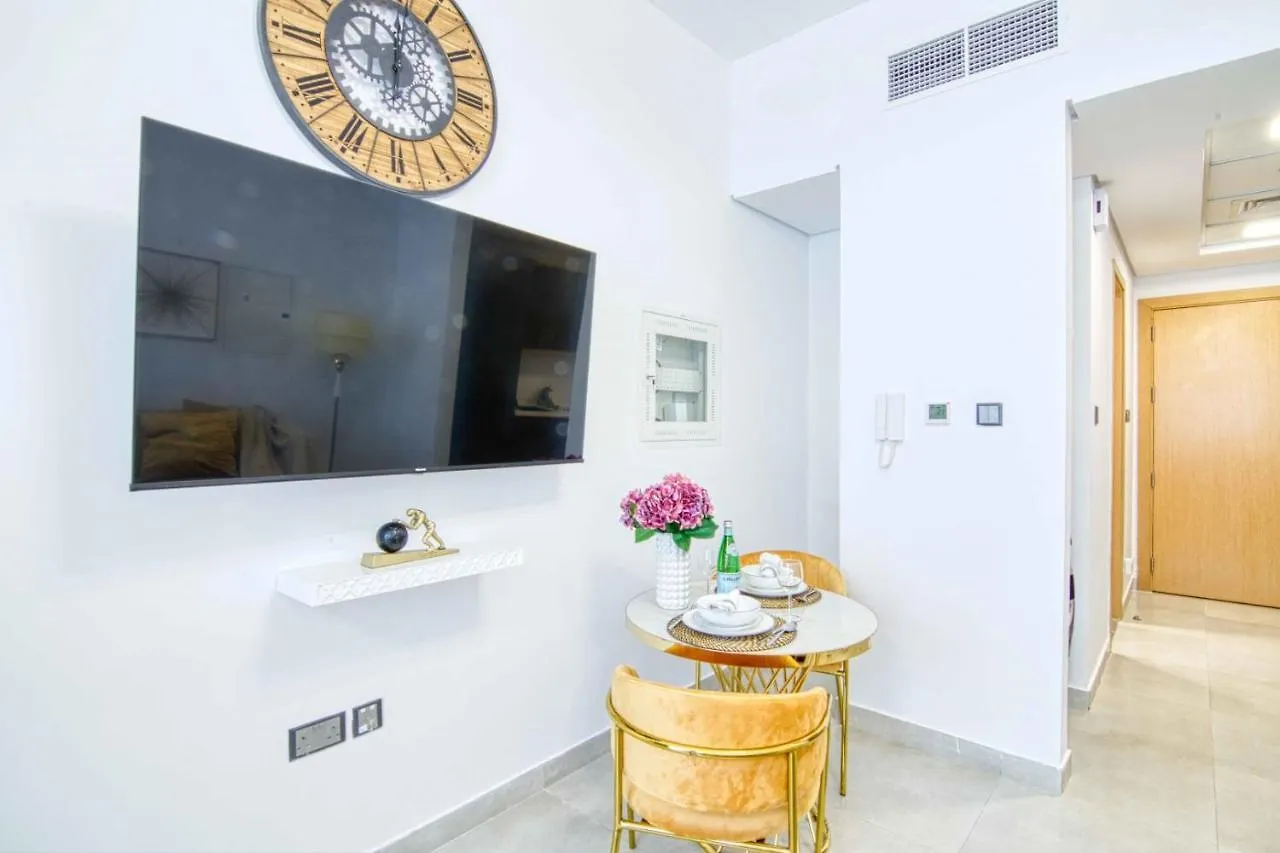 The Smart Concierge - Pantheon Elysee Dubai